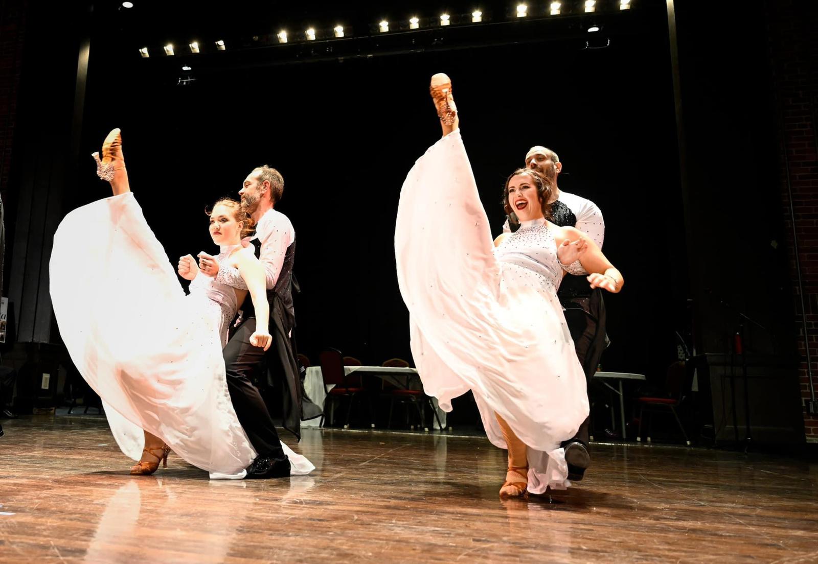 Beginner Latin dance class at Bella Vita Manchester
